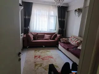 Zeytinburnu Seyitnizam'da Tramvaya Yakın Satılık 2+1 Daire