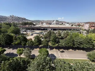 Turyap'tan İzmit Merkezi Lokasyonda Kiralık Dublex Teraslı Ofis
