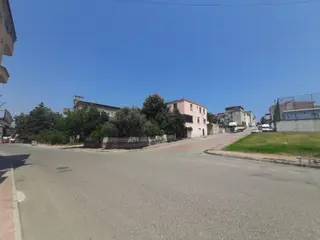 Arsa Fiyatına Müstakil Ev! 450 M² Arsa + 158 M² Bahçe