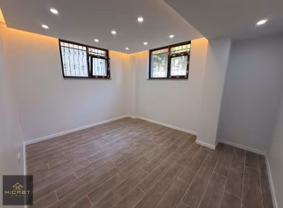 Hicret'den Yıldırım Mh. Süper Konumda 2+1,85 M² Bahçe Katı Daire