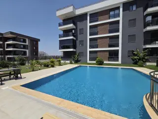 Klimalı Cam Balkonlu Kiralık 2+1