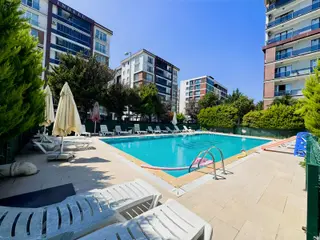 Remax Ten Beylikdüzü Adnan Kahveci Mh Natura Park Sitesi 2+1