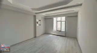 Cadde Seyran'dan Kiralık 2+1, 112 Acilin Altında