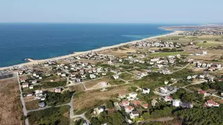 Karaburun'da Deniz Manzaralı Satılık Arsa