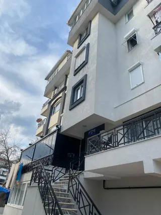 Sahibinden Sahibinden 2+1ara Kat Daire Molla Yusuf Mah.