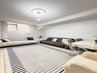 Merkezi Lokasyonda Satılık 2+1 Bahçe Katı Daire