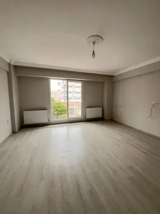 Saruhanlı Tam Merkezde 2+1 Kiralık Daire