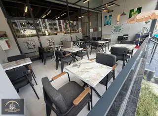 Home'dan Mükemmel Lokasyonda İşlek Cadde Üzeri Devren Kiralık.!!