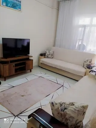 Esem Emlaktan Yatırımlık Hisse Tapulu, Tadilatlı Daire