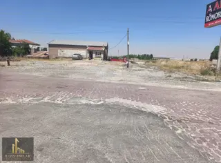 Ladik'te Kiralık Arazi Ve Sanayi Atölyesi