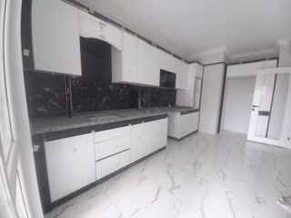 Emrah Çiftci'den Selçuklu Kosova Mah.sancak İtfaiye Civarı Satılık 3+1 Sıfır Lüks Daire