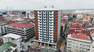 Projemax'tan Uğurmumcu Mah Cadde Üzerinde Sitede 8.kat Lüx Daire
