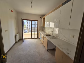 Yalınkaya Gayrimenkul'den Oğlaklıda Kiralık 3+1 Daire