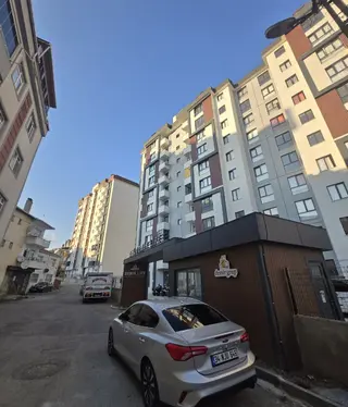 Hastane Metroya Yürüme Mesafesi Site İçi Sıfır 2+1 Kiralık 95m2