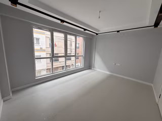 Estorıa'dan Adliye Yakını Asansörlü Ara Kat Lüks 2+0 Sıfır Daire