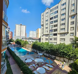 Günışığı Sitesinde Full Eşyalı Havuz Cephe 1+1 Kiralık Daire