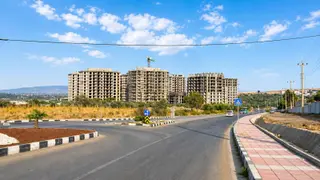 Şehzadeler Şehir Hastanesi Yanı Havuzlu Sitede 2+1 Kapalı Mutfak