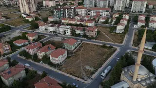 Emin Emlaktan Fatih Mah. Kıymetli Bölge Köşe Villa Arsası