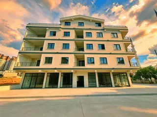 Uytundan Edremit Gazicelalde Arakat 1 Aya Teslim Sıfır 2+1 Daire