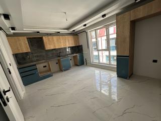 Estorıa'dan Kumlubel Esenli Yanı E. Banyolu Dubleks 2+1 Daire