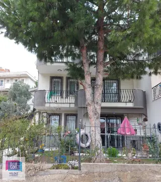 Dialog Yıldız/güzelyalı'da Deniz Manzaralı Satılık Villa