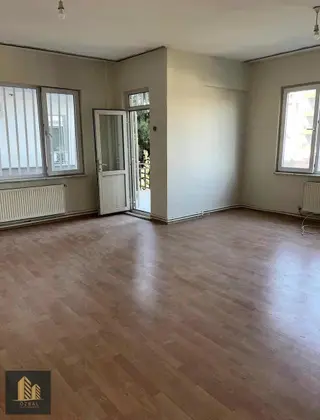 Özbal Emlak Ofis Paşa Konağı Civarı Kiralık Daire