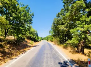 C21 Bal'dan Karesi Kırmızılar Mah.de Satılık Köşe Parsel Arsa