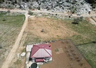 Alanya Çökele Yaylasında Satılık 1.370 M2 Rızai Taksimli Tarla - 1