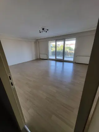 Beşiktaş Ta Cadde Üstü Net 160 M2 3+1