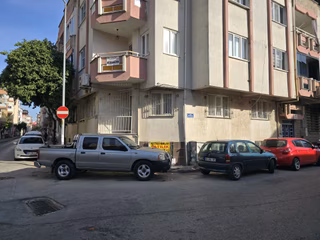 Nazilliemlaktan-satılık Yeni Mahallede Doğalgazlı 2+1 Bodrum Kat