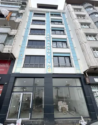 Tur/max Tan Fırsat! Ana Yola Sıfır Konumda Çift Cepheli İş Yeri