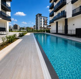 Döşemealtı Yeniköy'de Havuzlu Site İçerisinde Sıfır 1+1 Kiralık Daire