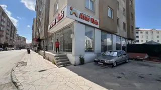 Royale'den Kurt Deresinde Satılık Dükkan