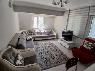 Ender Uysal Gayrimenkulden Sitelerde Foruma Yakın 2+1 Geniş Klimalı Kiralık Apart...