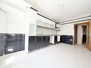 Bu Fiyata Daha İyisi Yok!! Bağlum Merkezde 3+1 Asansörlü Daire