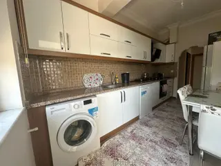 Düdenbaşı Mahallesi'nde Merkezi Konumda Satılık 2+1 Daire