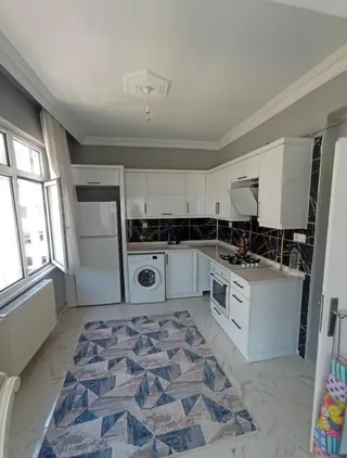 Evim-nur'dan Çiftlik Mah 2+1 2.kat 100m2 Geniş Balkonlu İçi Krediye Uygun Eşyalı Satılık Daire