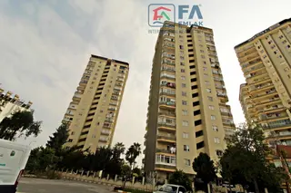 Fa'dan Adnan Menderesde Marina Sitesinde Bakımlı Lüks 4+1 Daire