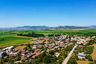 Menemen Maltepe'de Yerleşime Yakın -yol Cepheli Yatırımlık Arsa