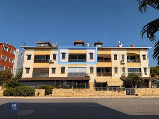 Aliağa Yalı Mah. 3+1 Tadilatlı Satılık Çatı Dubleksi