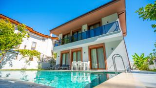 Marmaris Çetibelinde Eşyalı, Özel Havuzlu 3+1 Müstakil Villa