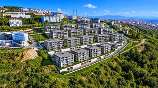 Gölbaşı Konakları Satılık 4+1 Panaromik Göl Manzaralı Bahçe Katı