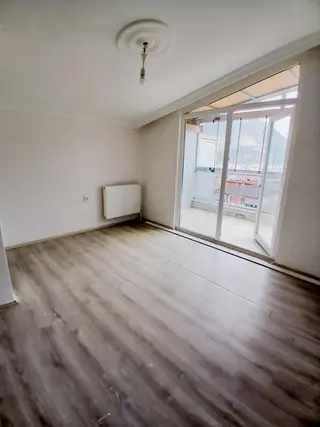 Şeyhcui Mahallesinde 150m² 4+1 Fırsat Daire