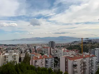 Mimkent’te 3+1 Deniz Manzaralı Temiz Daire