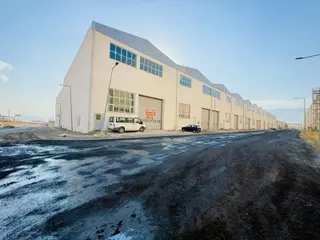 Yeni Sanayide 1000m² Kiralık İş Yeri
