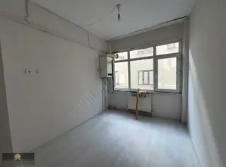 B.paşa Muratpaşa Mah. Kamil Cd. Üzerinde 1+1 50 M2 Kiralık Daire
