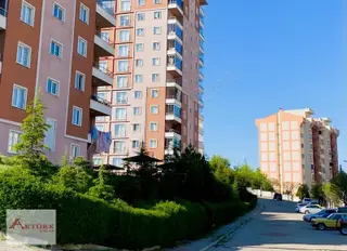 //aktürk Emlak\\ Site İçerisinde Eşyalı Kiralık Ara Kat Daire***