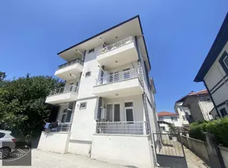 Mithatpaşa Vagon Fabrikası Yakını Ferah Eşyalı Kiralık Daire