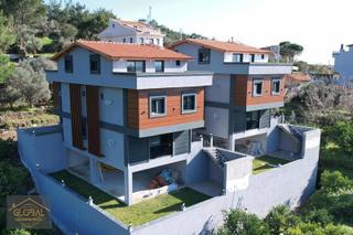 Global'den Nefes Kesen Panoramik Manzaralı Satılık Villa