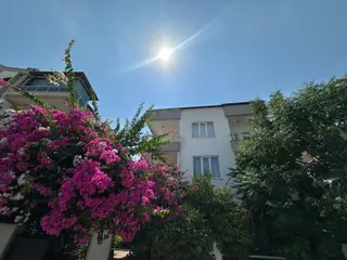 Konyaaltı Sahile 5 Dk Mesafede 160 M2 3+1